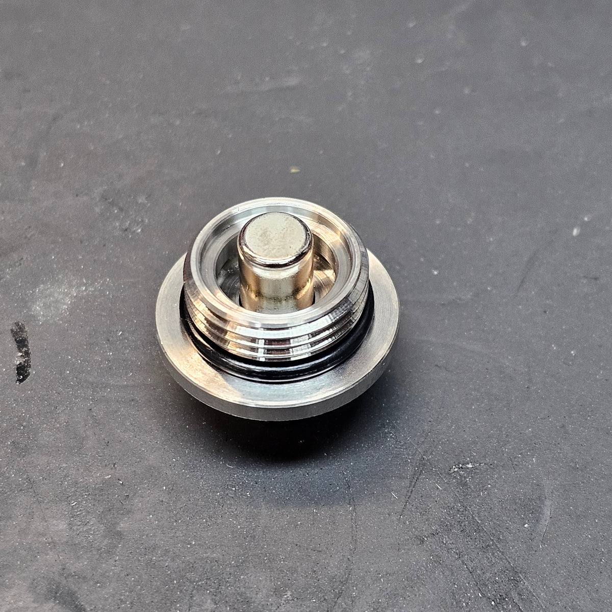 Neo Magnetic Force Ablassschrauben SET passend für KTM 790, 890,1290,1190,1090, LC8, LC8C,RC8, KTM Duke, Adventure, Norden etc.